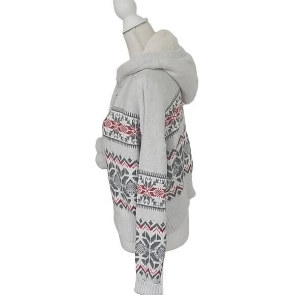 New Hooded Knit Sweater - Picture 5 of 8